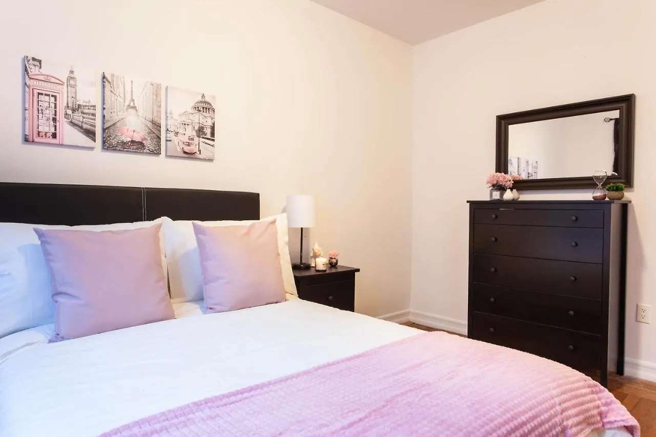 Upper Manhattan Bedrooms 0*, Нью-Йорк США
