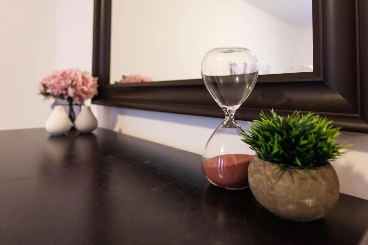 Upper Manhattan Bedrooms Нью-Йорк